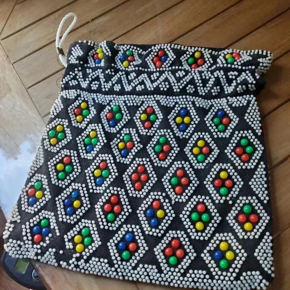 Vintage Handbags - 💙5/$20Vintage 1970's Candy Button Mutli Color Beaded Hand Bag Draw String Purse